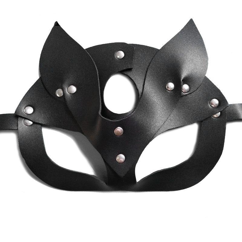Mia™ – Elegant Vegan Leather Cat Mask