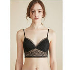 Leona™ – Seductive Lingerie in Luxurious Lace