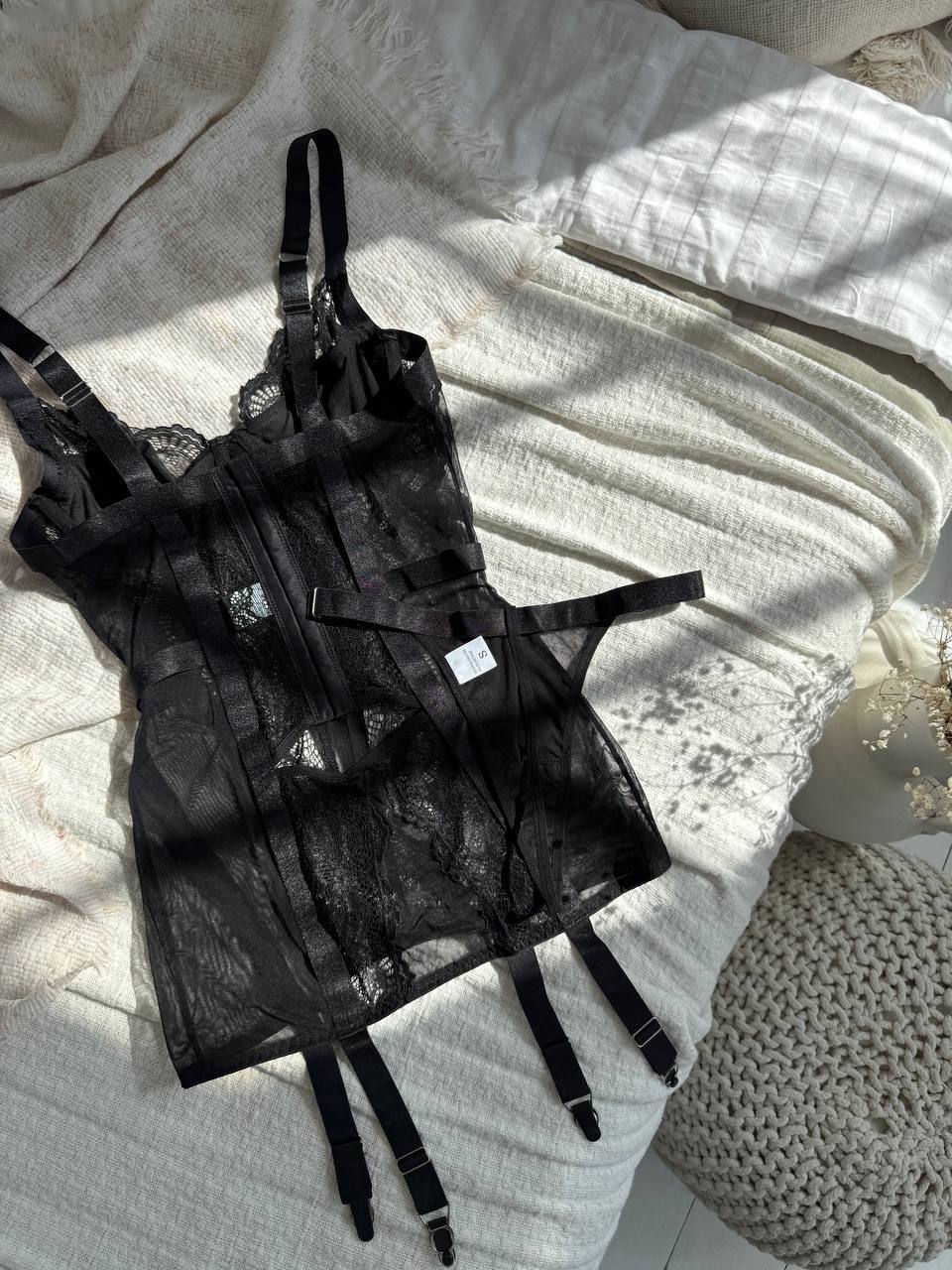 Black Mirage™ – Elegant Lace Nightgown