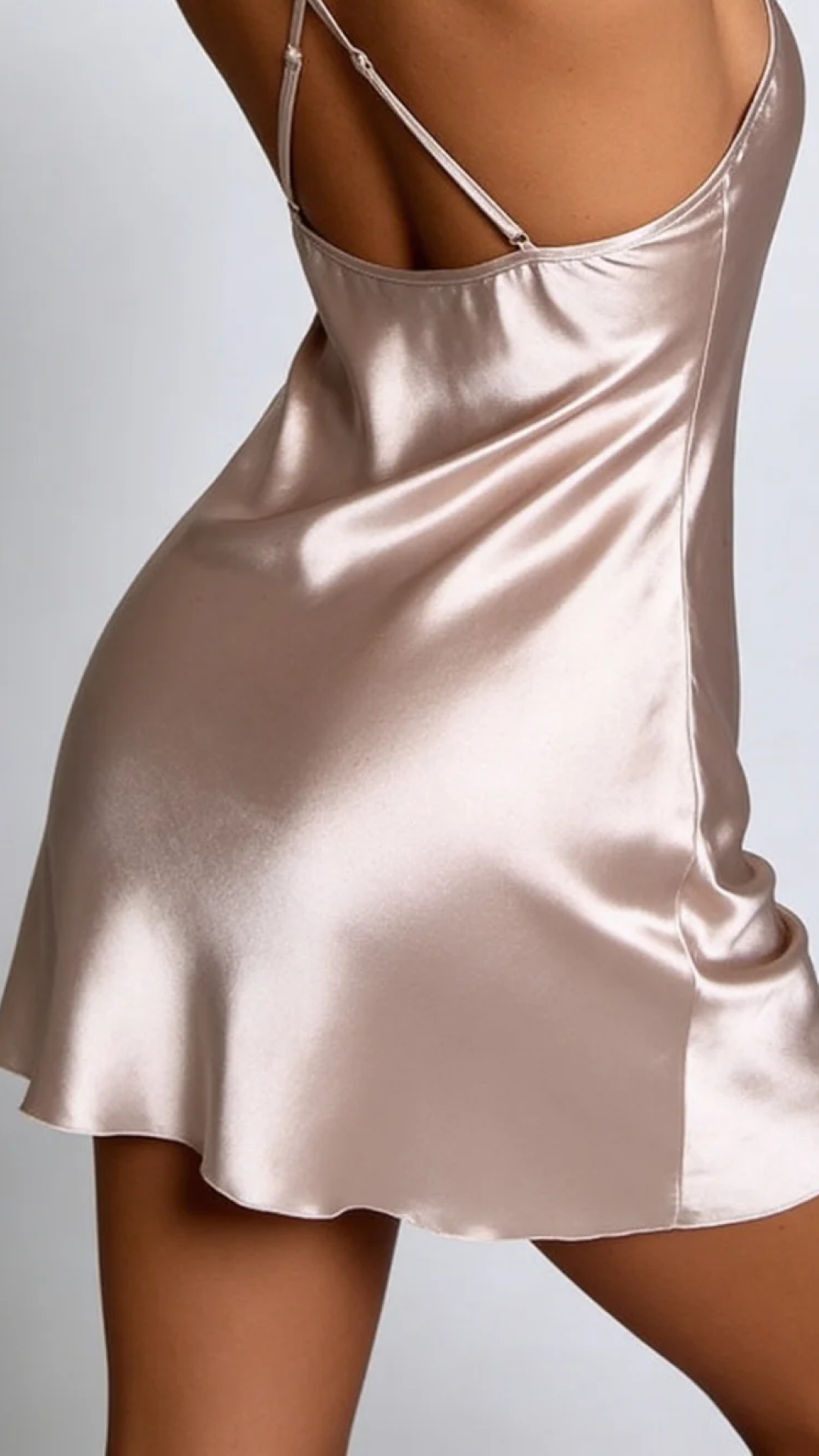 Noa™ – Elegant Satin Nightgown