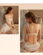 Isra™ Dress – Elegant V-Neck Lace Mini Dress