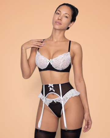 Maeve™ – Femme Fatale Maid Set